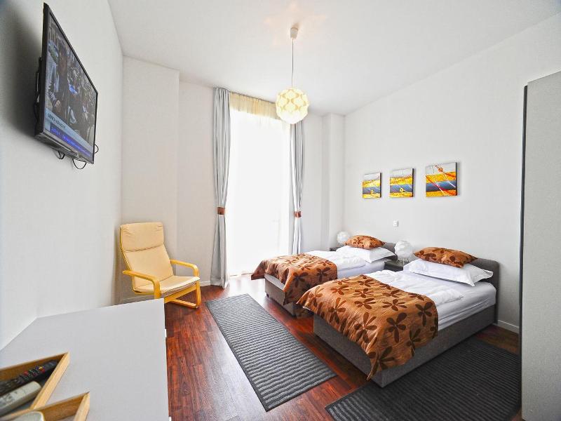 Valenti Rooms image