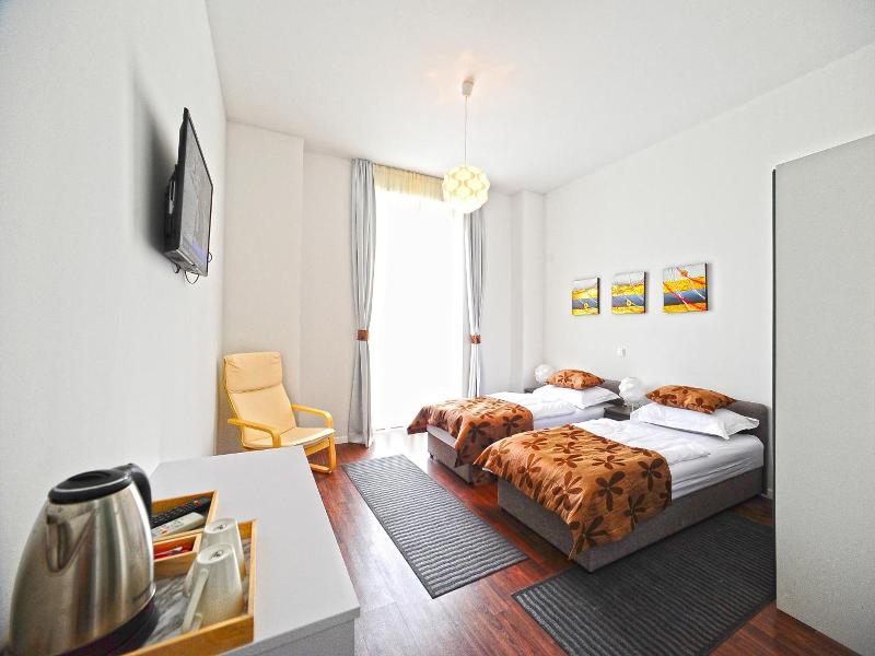 Valenti Rooms image