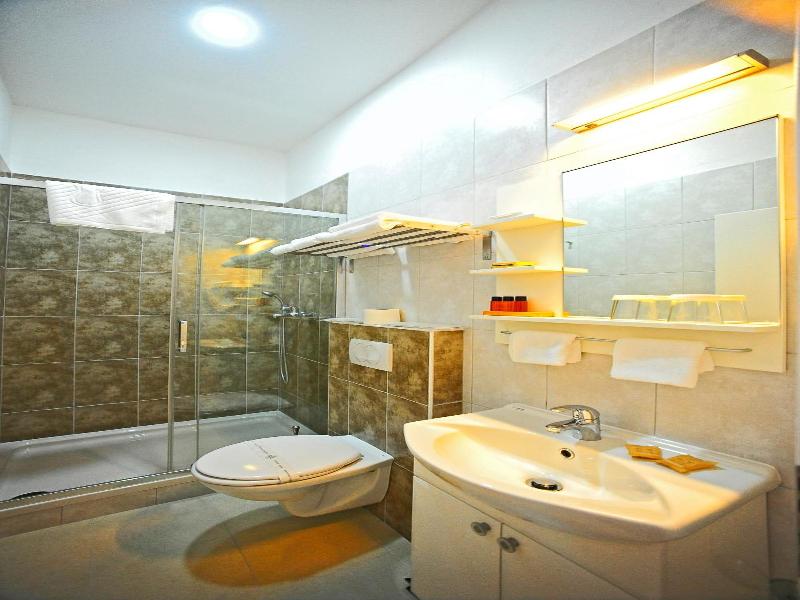 Valenti Rooms image
