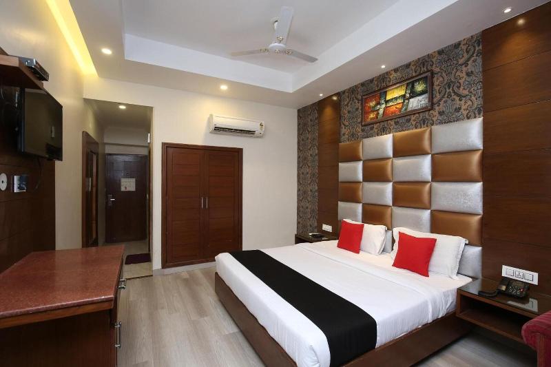 Hotel Shagun image
