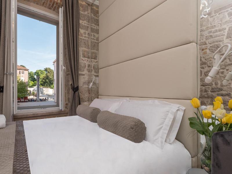 Zara Palace - Design Rooms image