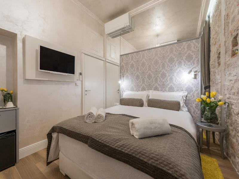 Zara Palace - Design Rooms image