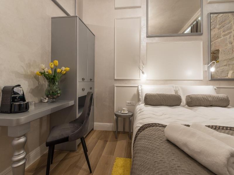 Zara Palace - Design Rooms image