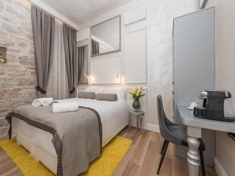 Zara Palace - Design Rooms image