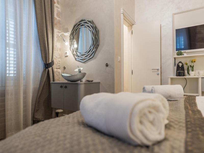 Zara Palace - Design Rooms image