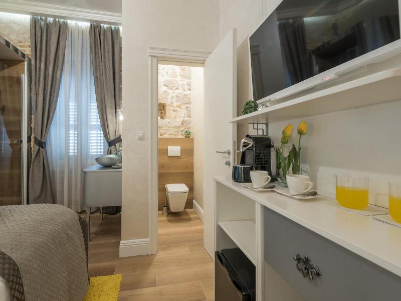Zara Palace - Design Rooms image