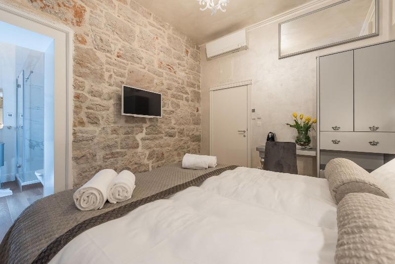 Zara Palace - Design Rooms image