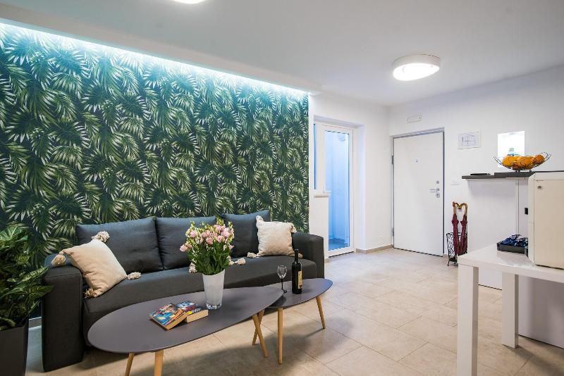 Dubrovnik Spectrum Rooms image
