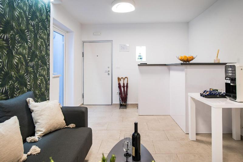 Dubrovnik Spectrum Rooms image