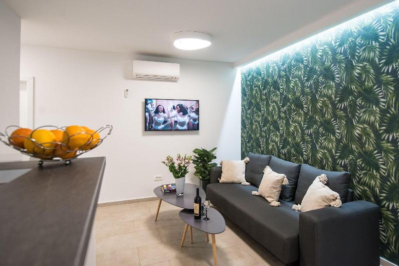 Dubrovnik Spectrum Rooms image