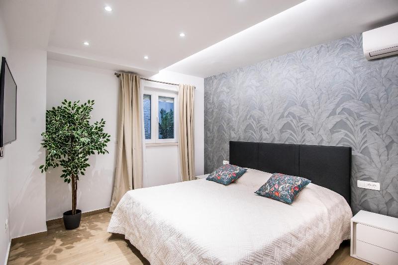 Dubrovnik Spectrum Rooms image
