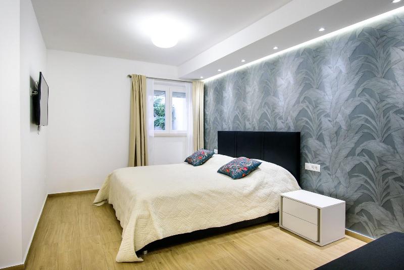 Dubrovnik Spectrum Rooms image