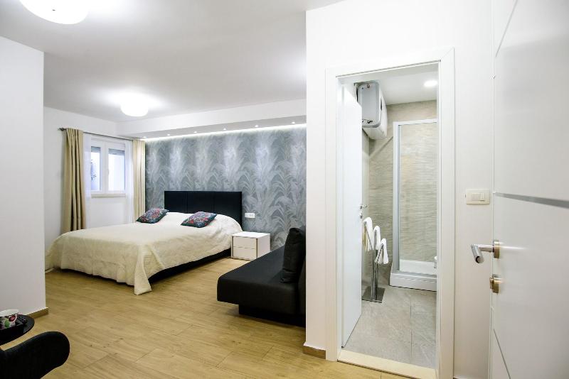 Dubrovnik Spectrum Rooms image