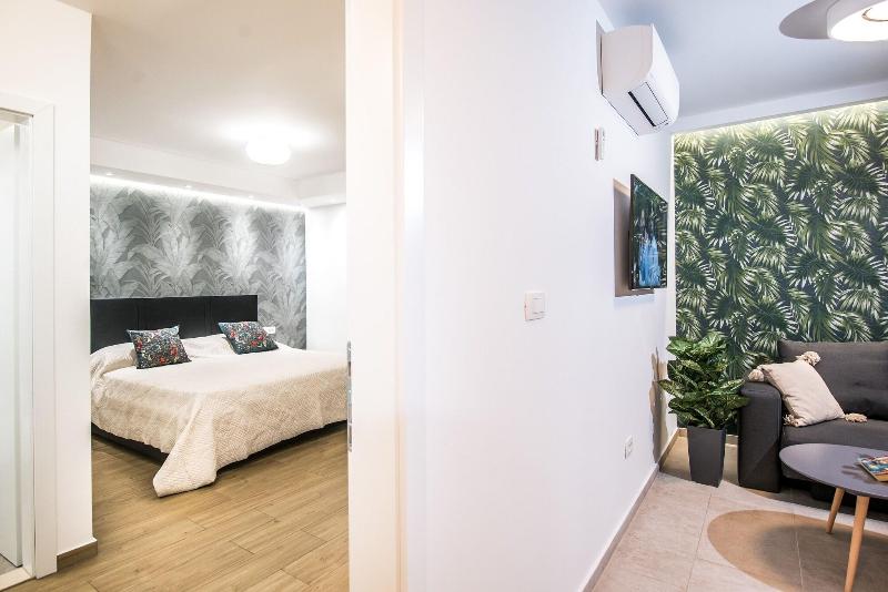 Dubrovnik Spectrum Rooms image