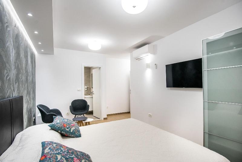 Dubrovnik Spectrum Rooms image