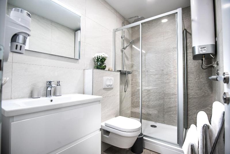 Dubrovnik Spectrum Rooms image