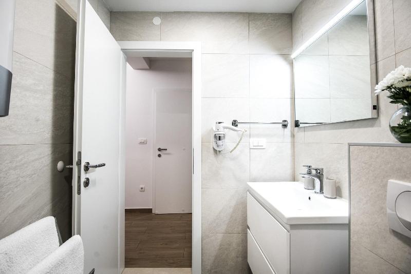 Dubrovnik Spectrum Rooms image