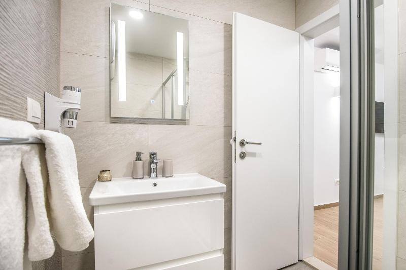 Dubrovnik Spectrum Rooms image