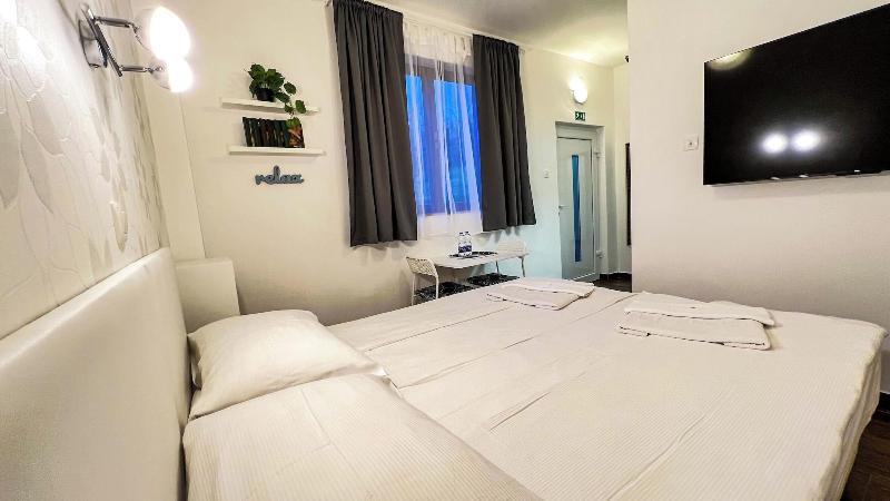 Rooms Koblar image