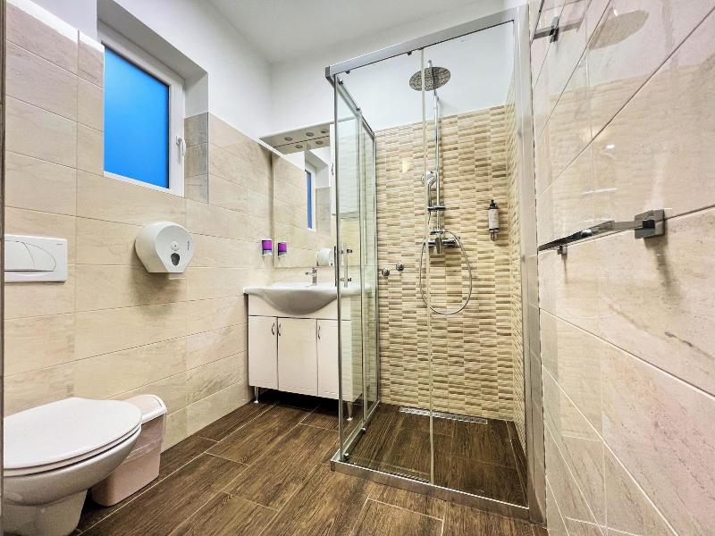 Rooms Koblar image