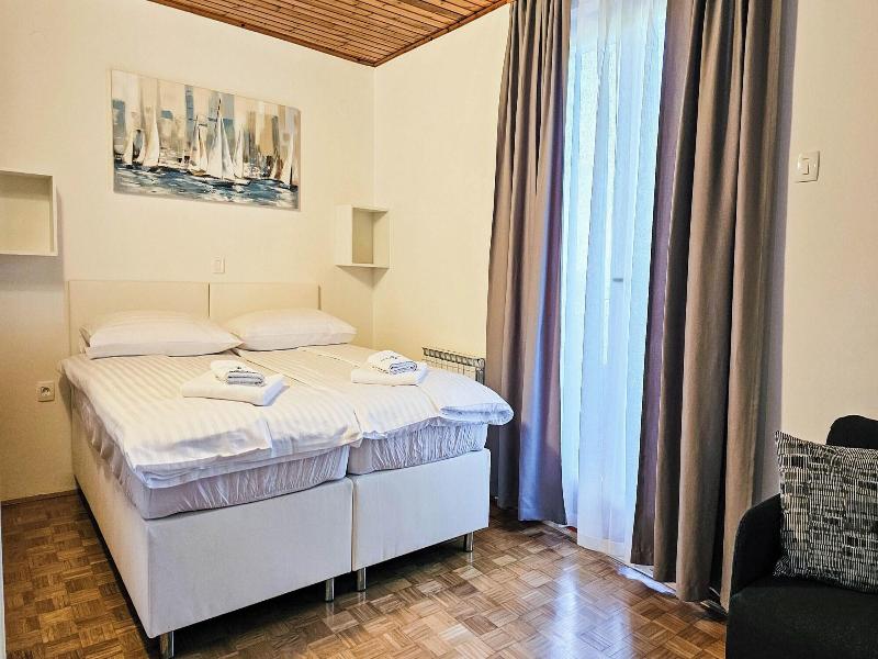 Rooms Koblar image