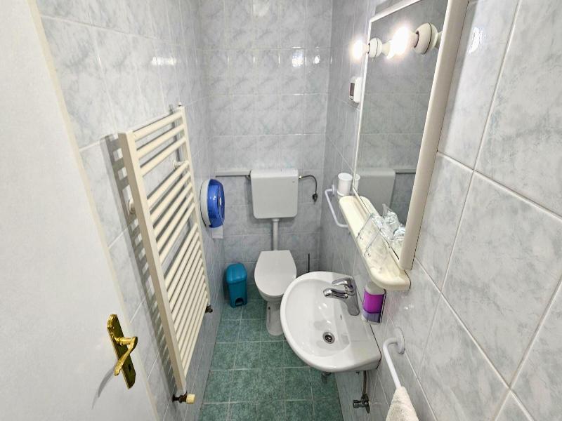 Rooms Koblar image