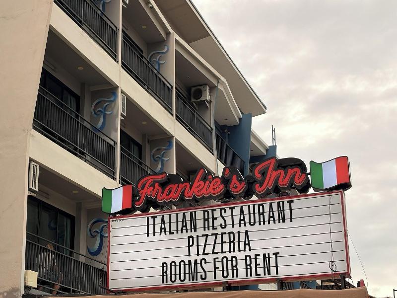 Frankie's Inn image