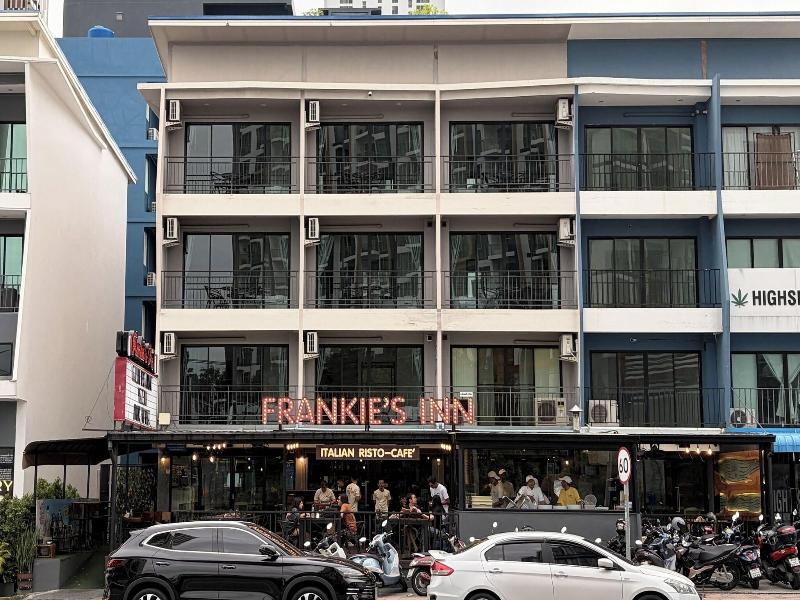 Frankie's Inn image