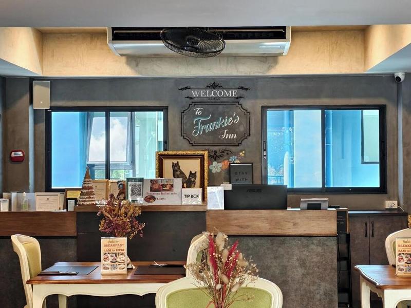 Frankie's Inn image