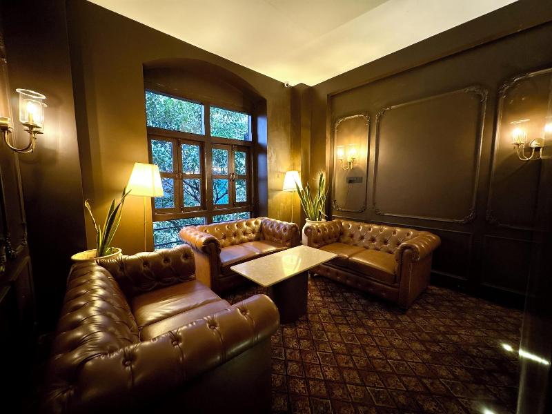 Gulf Hotel image