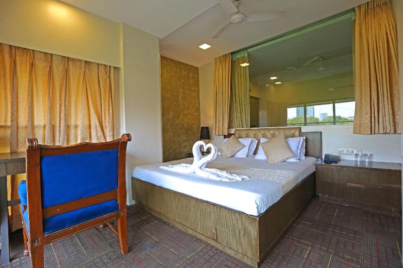 Gulf Hotel image