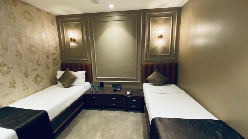 Gulf Hotel image