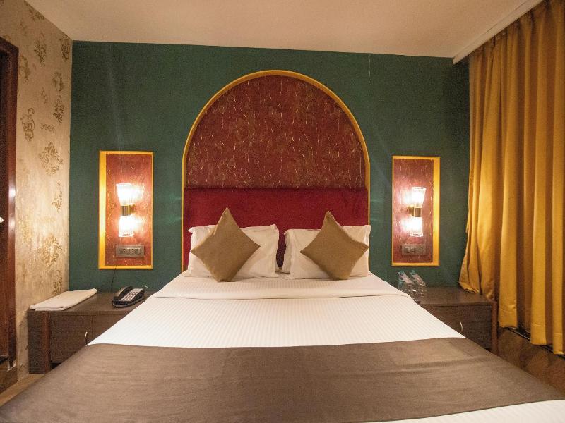 Gulf Hotel image