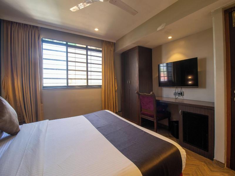 Gulf Hotel image