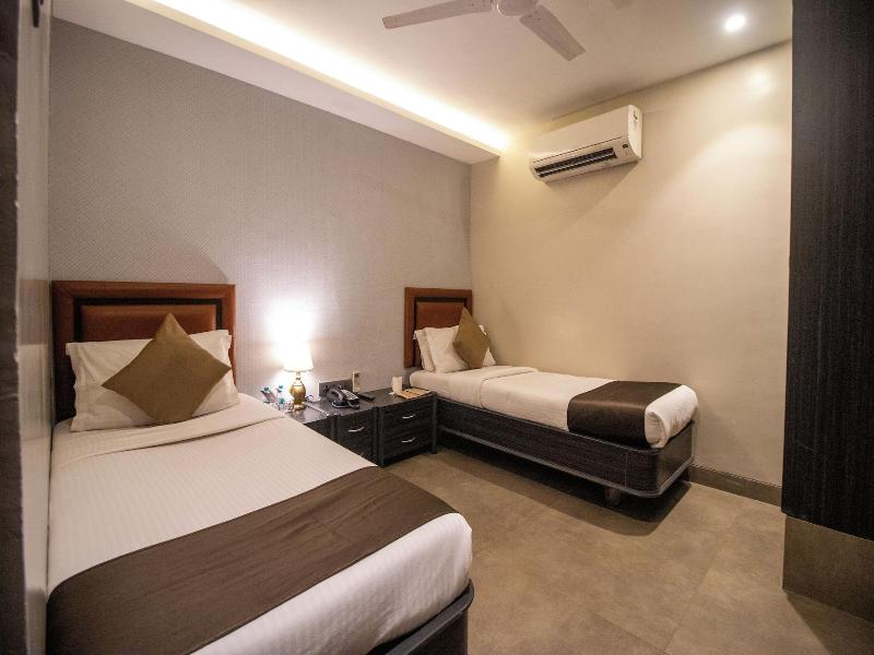 Gulf Hotel image