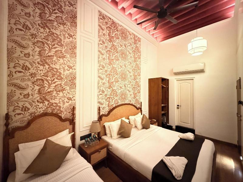 Gulf Hotel image