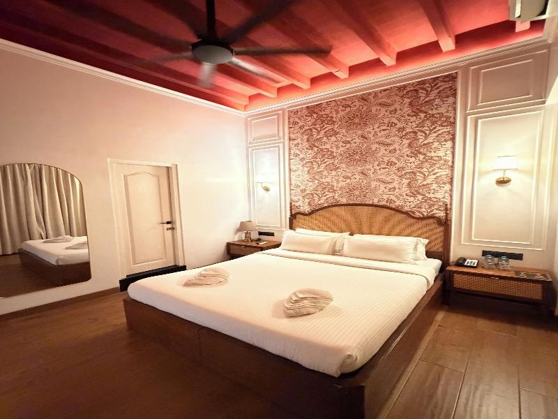 Gulf Hotel image