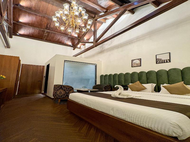 Gulf Hotel image