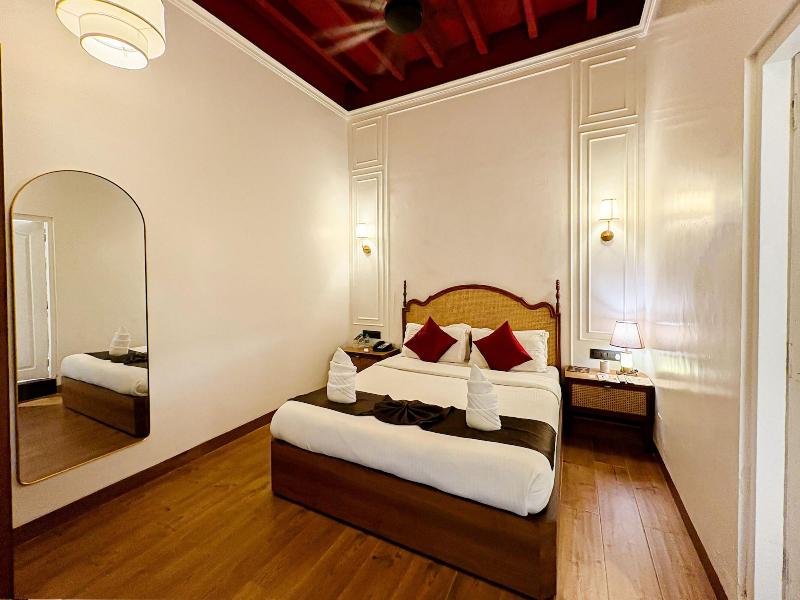 Gulf Hotel image