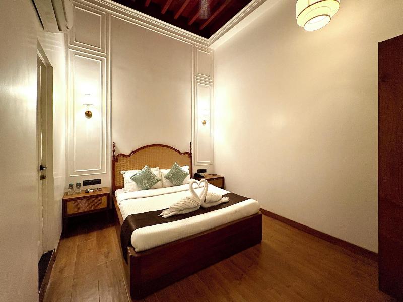 Gulf Hotel image
