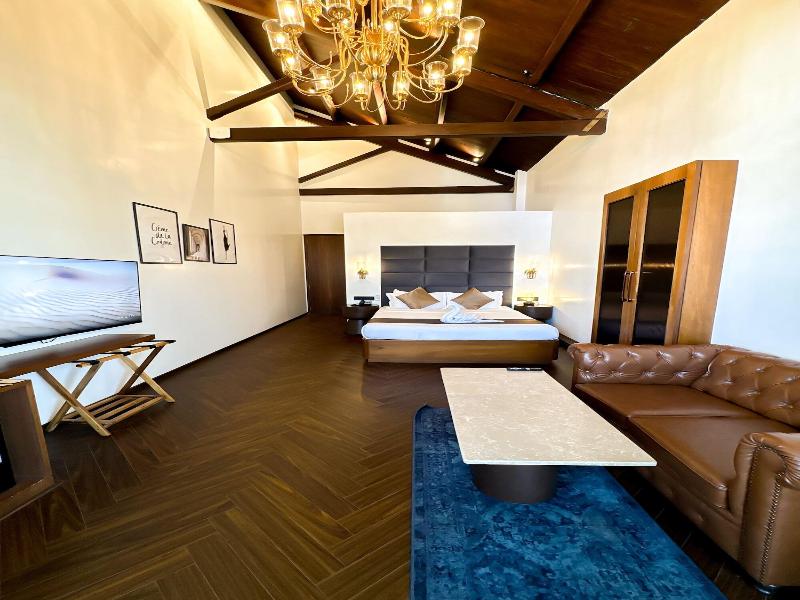 Gulf Hotel image