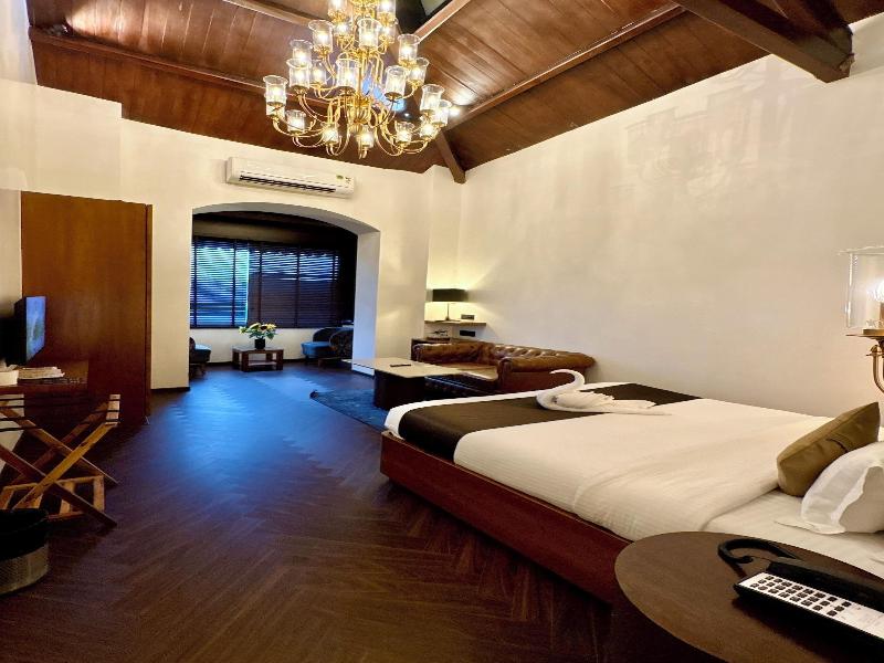 Gulf Hotel image