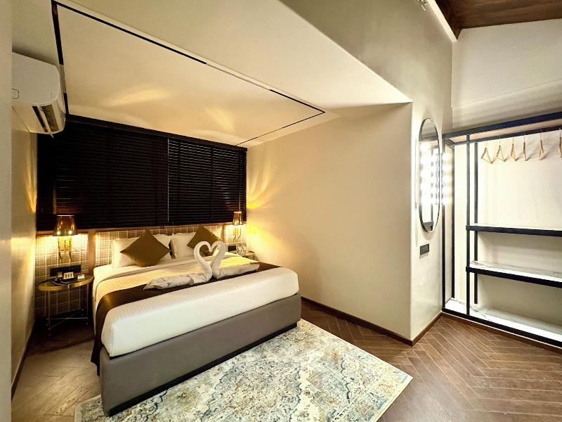 Gulf Hotel image