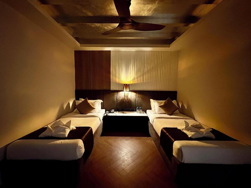 Gulf Hotel image