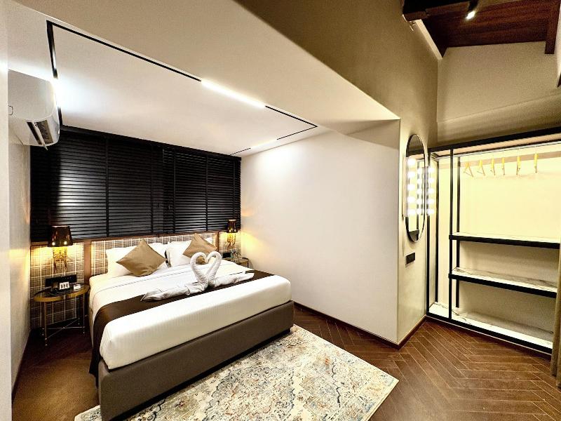 Gulf Hotel image
