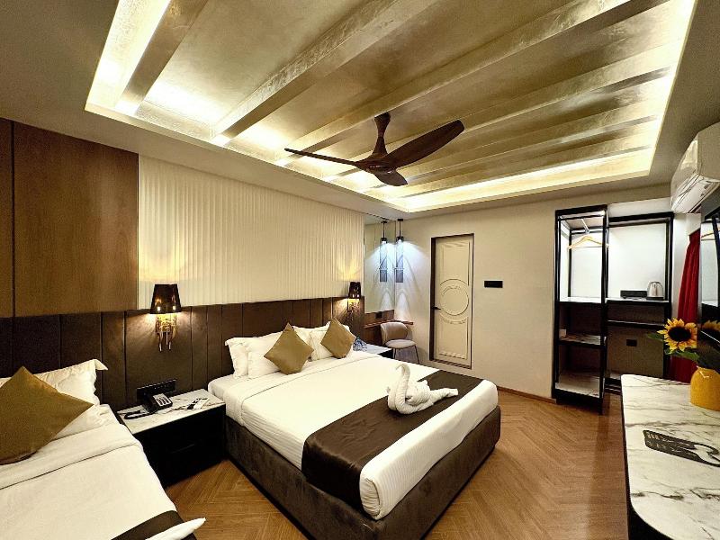 Gulf Hotel image