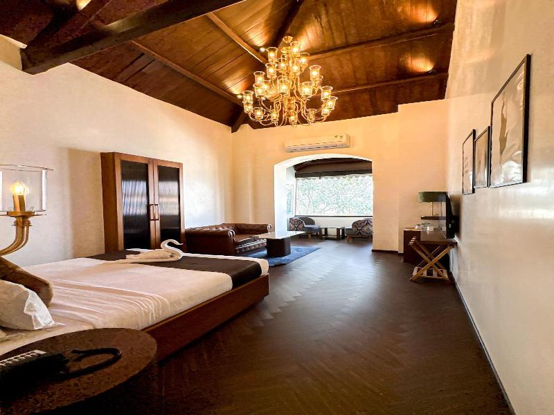 Gulf Hotel image