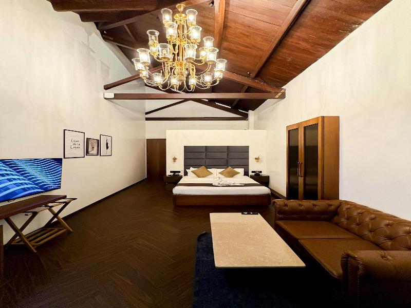 Gulf Hotel image