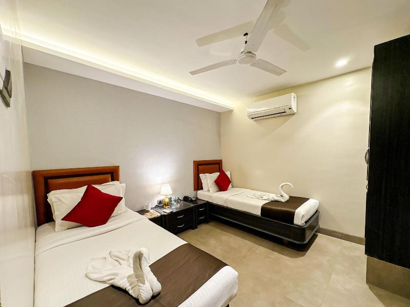 Gulf Hotel image