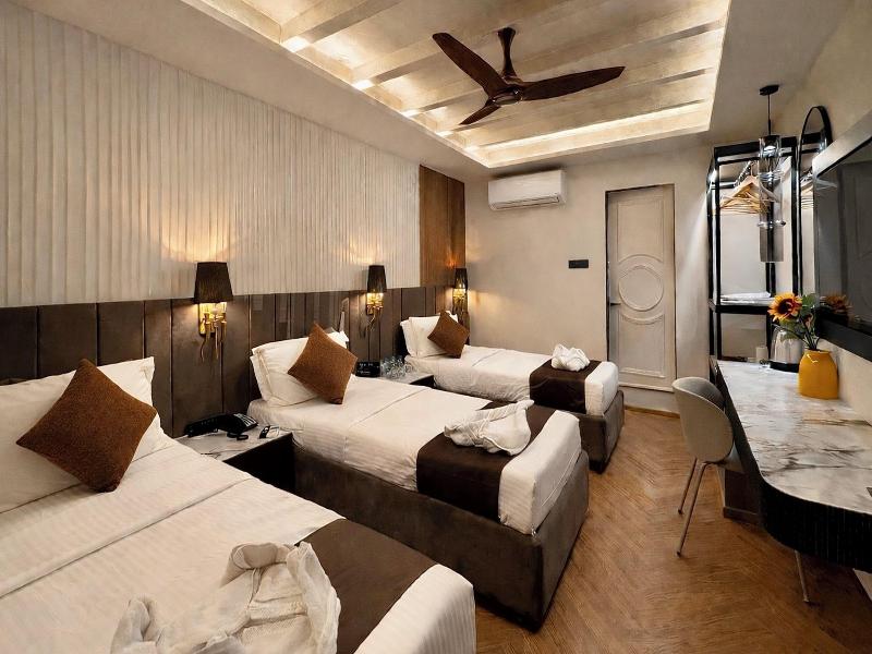 Gulf Hotel image